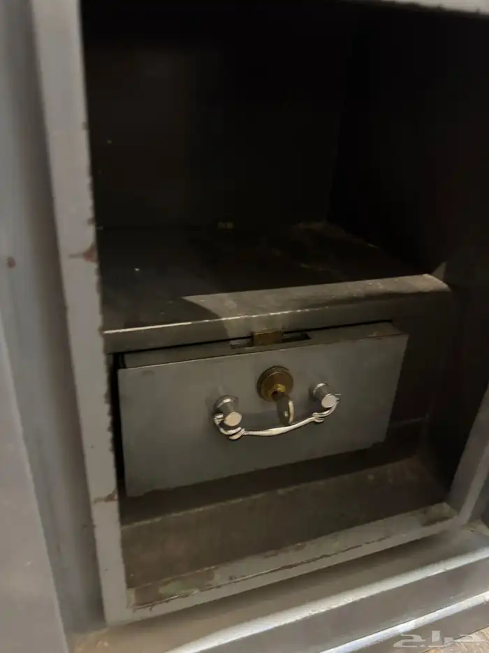 تجوري قديم 1