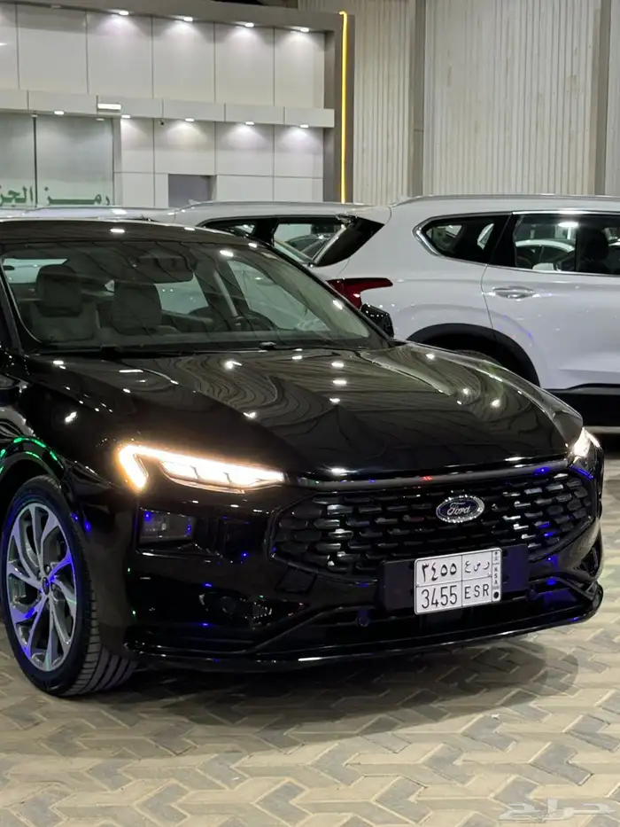 فورد توروس تيتانيوم فل كامل سعودي 6
