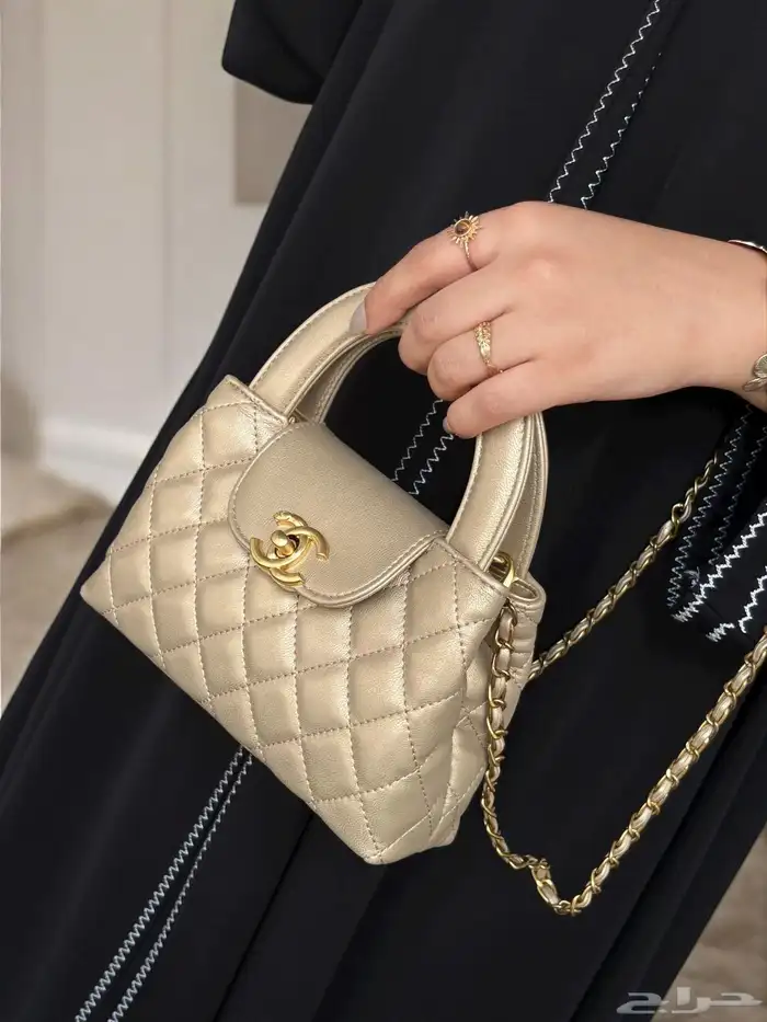 شنط ماركات ماركات درجه اولى مع ملحقاته 87