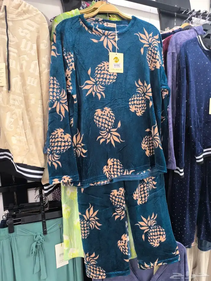 قمصان نسائية شبابي شتويه باالجمله 37