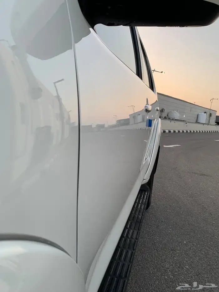 فورشنر أبيض لؤلؤي 2015 26