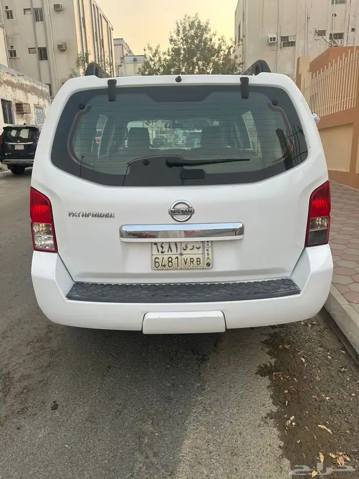 نيسان باثفندر 13