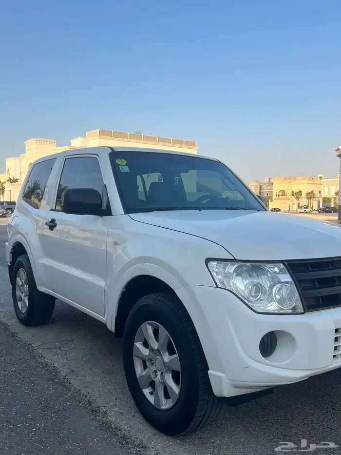 ميتسوبيشي باجيرو ربع 2014 3