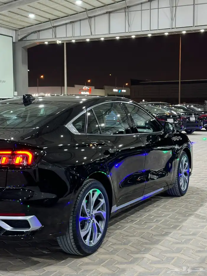 فورد توروس تيتانيوم فل كامل سعودي 12