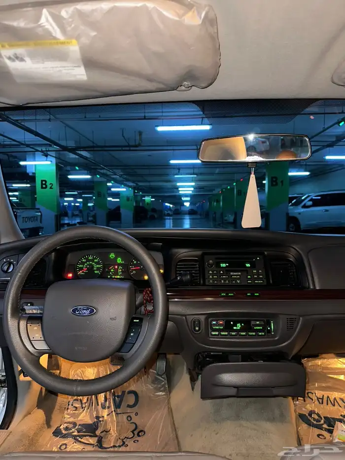 فورد كراون فكتوريا وكاله 22