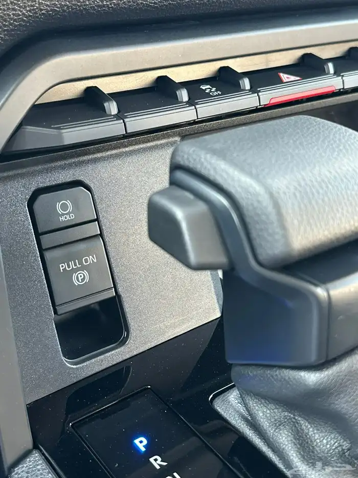 تويوتا تندرا 2022 19