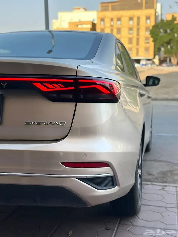 جيلي امجراند فل كامل 2023 10