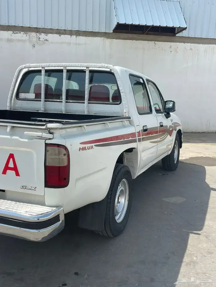 هايلكس 2003 محايل 1