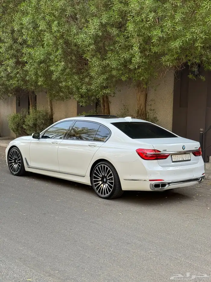 بي ام دبليو 2016 750li 14