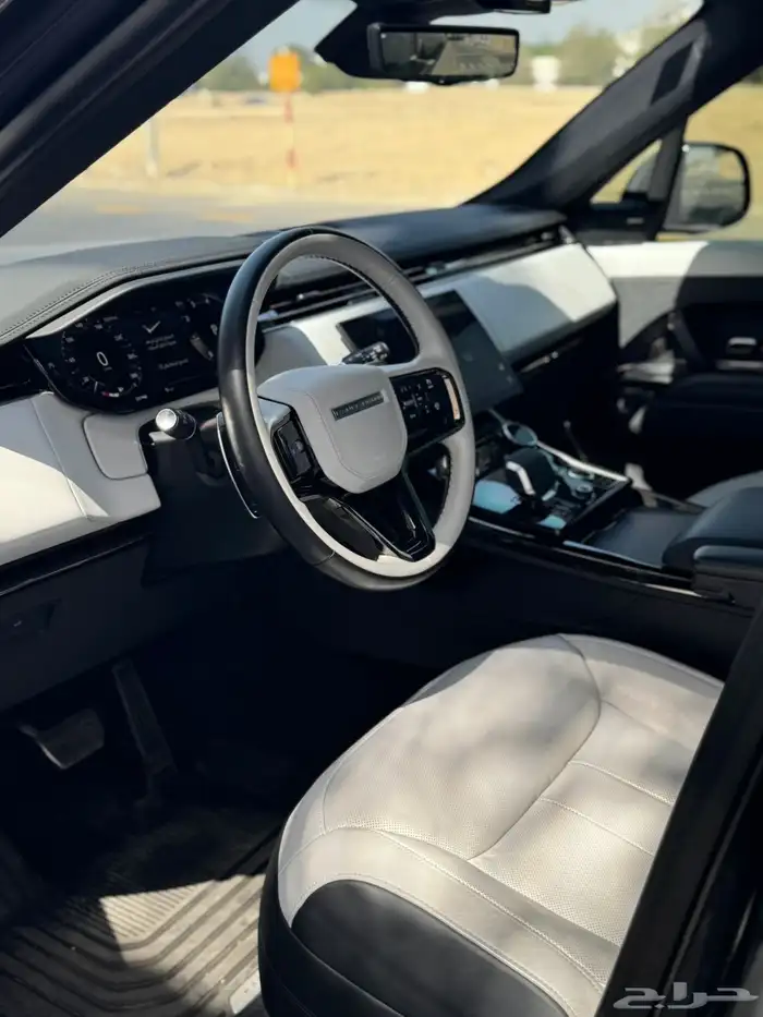 رنج روفر سبورت 2023 15