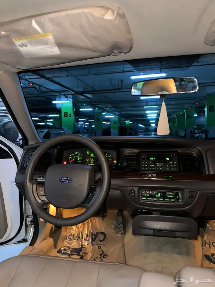 فورد كراون فكتوريا وكاله 19