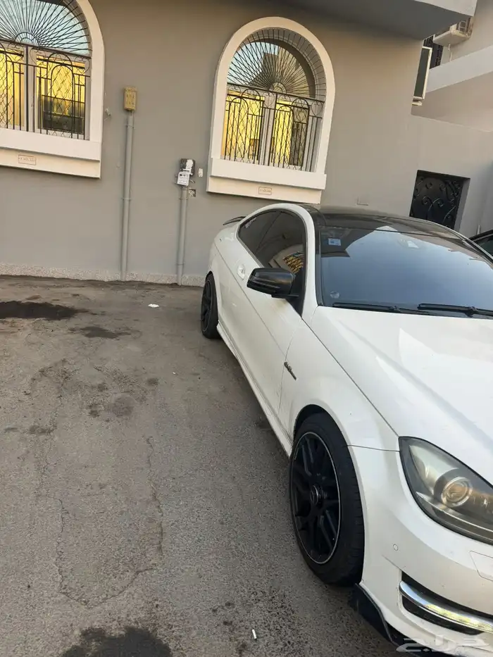 مرسيدس كوبيه c 250 1