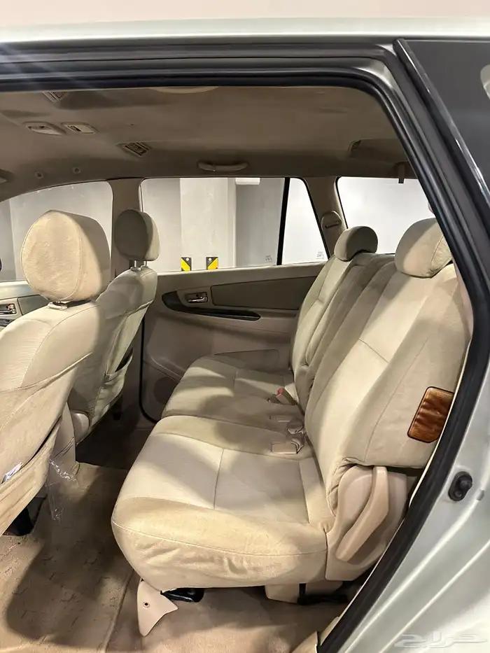 تويوتا انوفا 2007 12