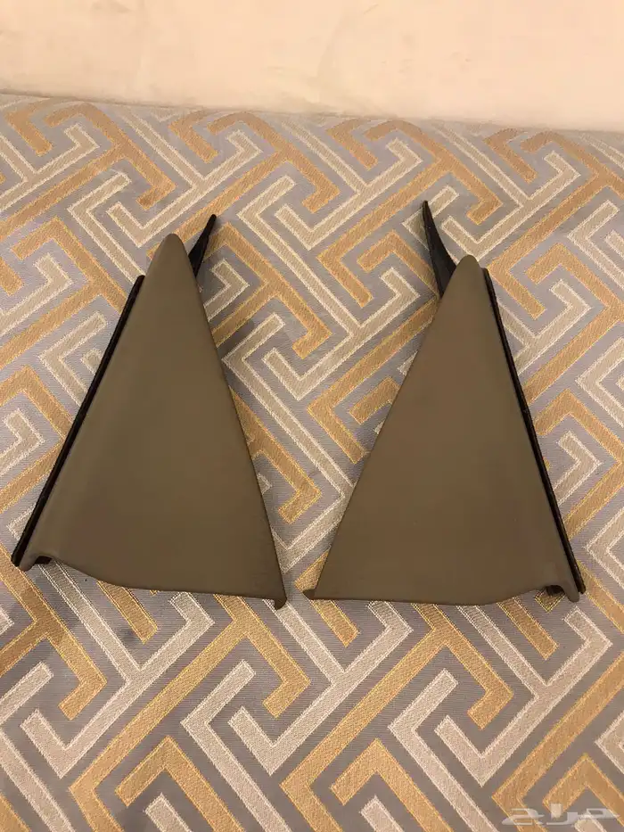 مثلثات ديكور الداخلي مرسيدس شبح بيج غامق 0