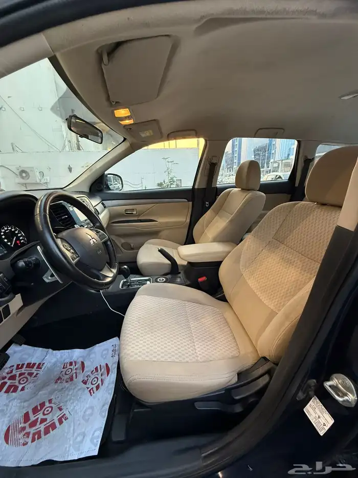 جيب اوتلاندر 2015 ممشى قليل 14