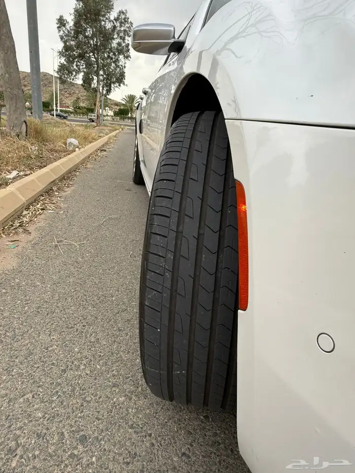 كرايزلر 2016 نظيفة جدا 17