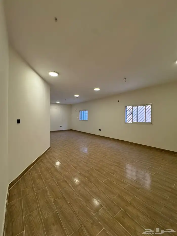 للايجار دور ارضي و دور علوي مفصوله الملز 26