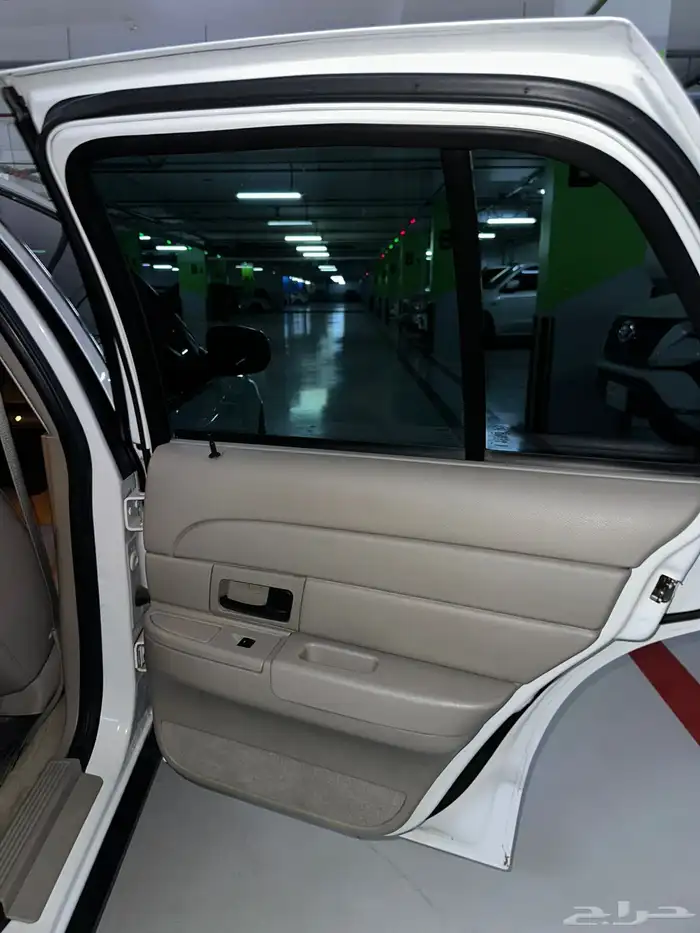 فورد كراون فكتوريا وكاله 34