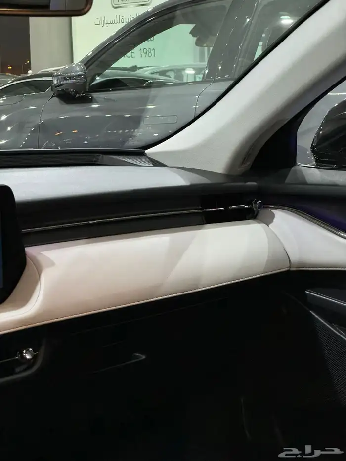 فورد توروس تيتانيوم فل كامل سعودي 13