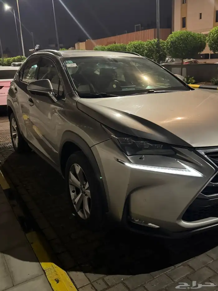 لكزس nx 2016 للبيع 1