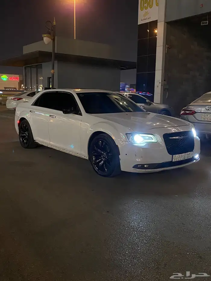 كرايسلر 2016 فل كامل 5.7 6