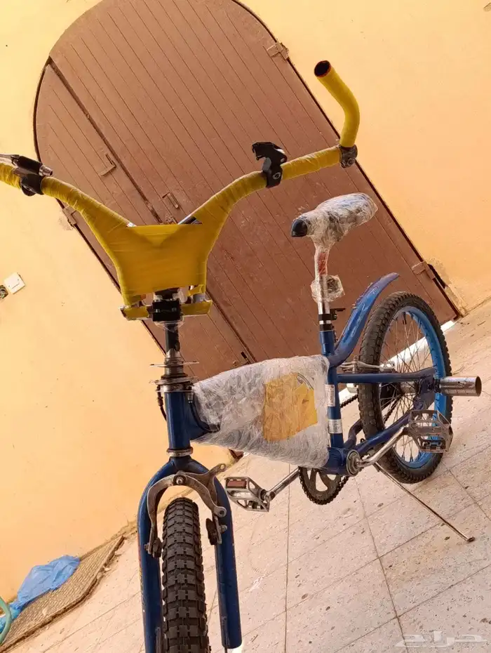 سيكل كوبرا مقاس 20ورخيص مره   وعادني أمس صلحته 5