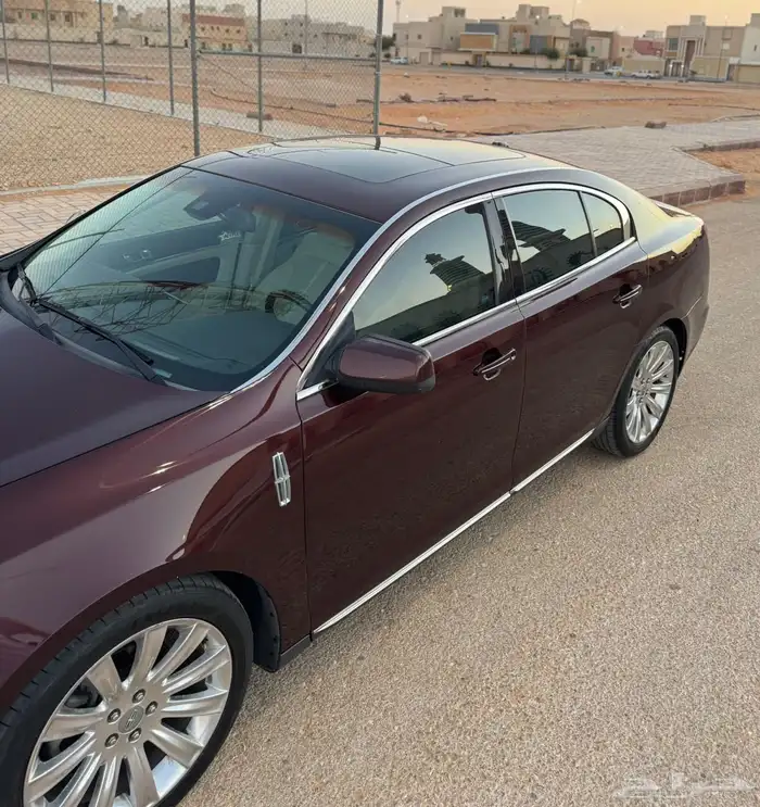 لنكولن 2012 Mks 70