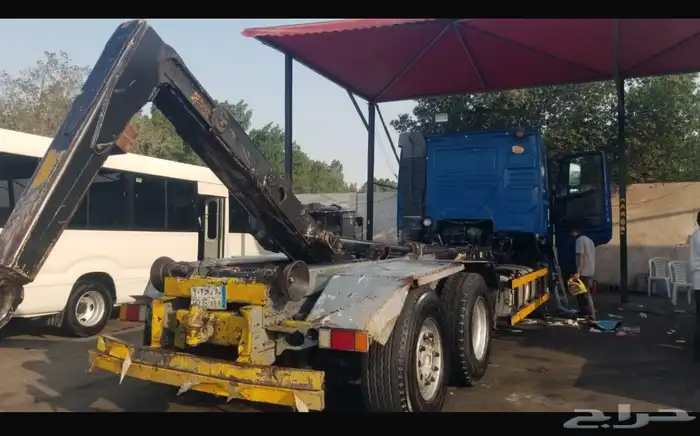 فولفو موديل 2006 هاقن حاويات 3