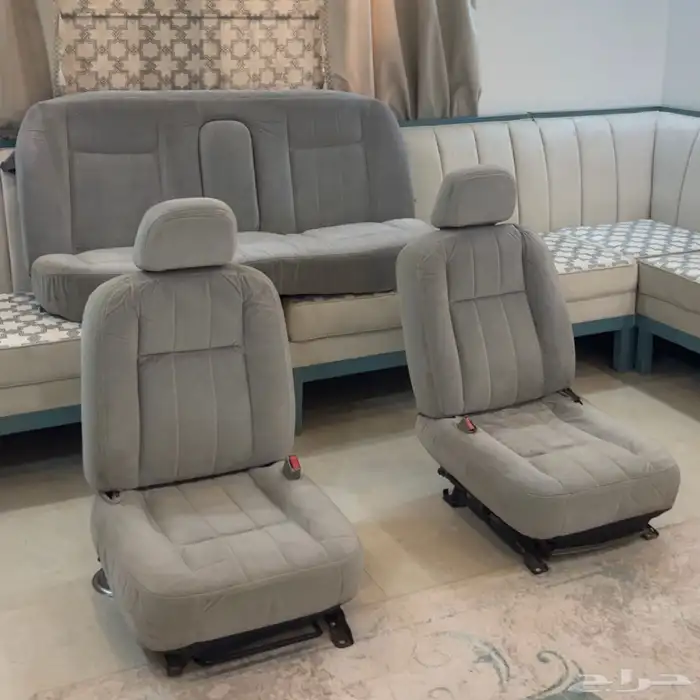 طقم مراتب فورد فكتوريا و ماركيز مخمل رصاصي نضضيف 1