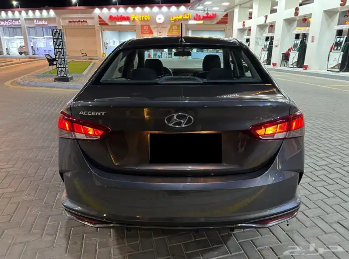 هيونداي اكسنت 2023 نظيفة 4