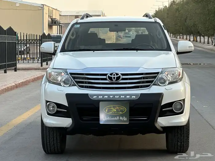تويوتا فورشنر 60 عام موديل 2015 6 سلندر سعودي 5