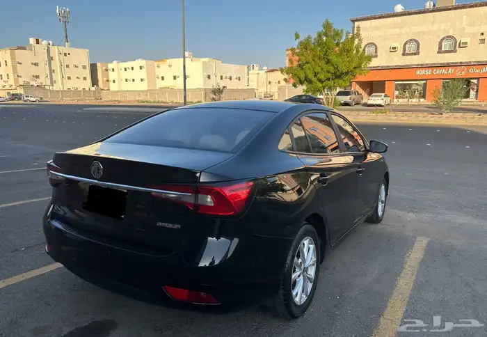 ام جي 5 2023 ممشى قليل 2