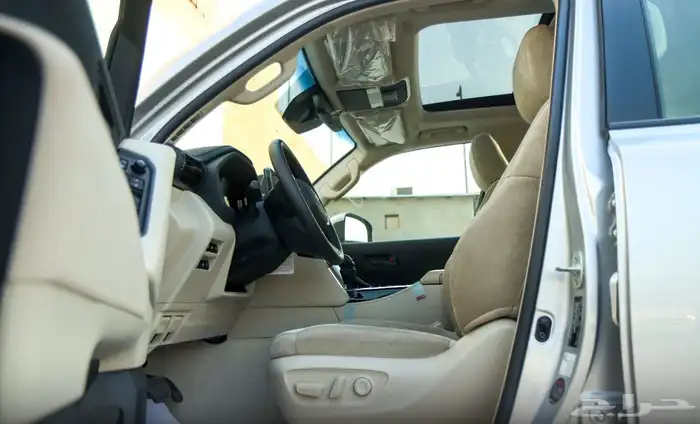 لاندكروزر L3 4