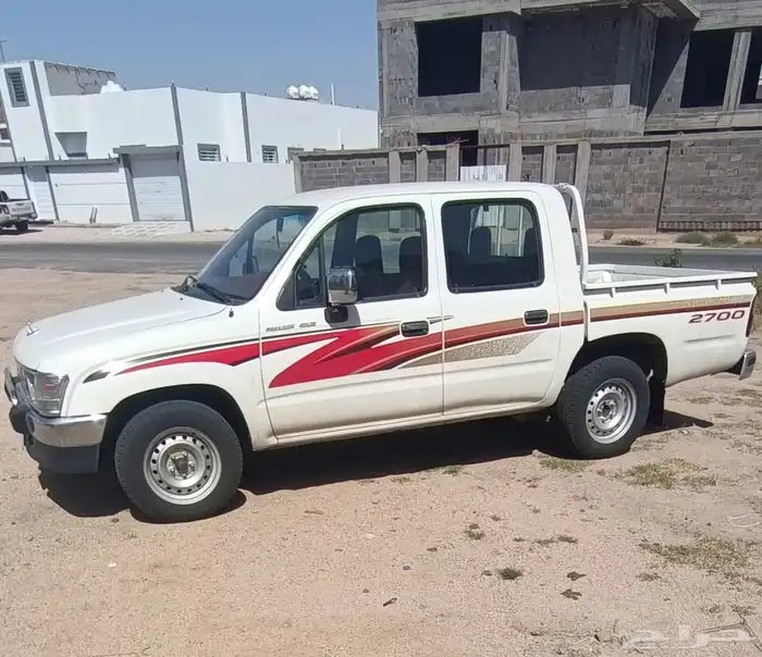 للبيع هايلوكس 2001 2