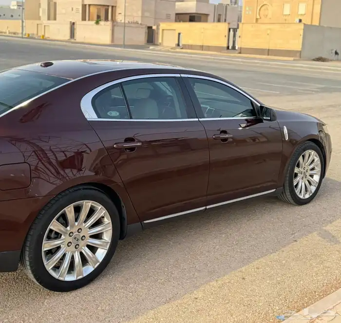 لنكولن 2012 Mks 20