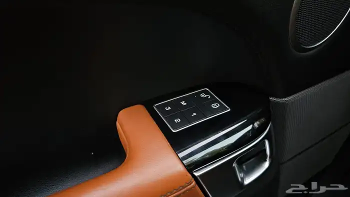 رنج روفر سبورت 2016 مالك اول 23