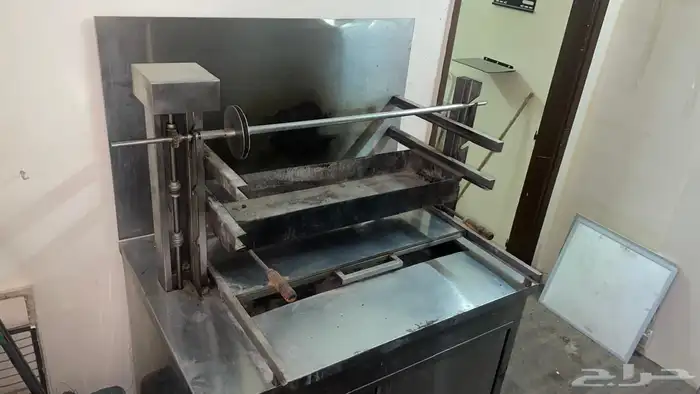 مكينة شاورما عادي وعلى الفحم للبيع 8