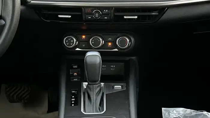 نيسان كيكس استاندر الشكل الجديد 2025 12