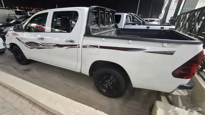 تويوتا هايلكس 2020 GlX مستعمله مفحوصه مضمونه مصينه 3