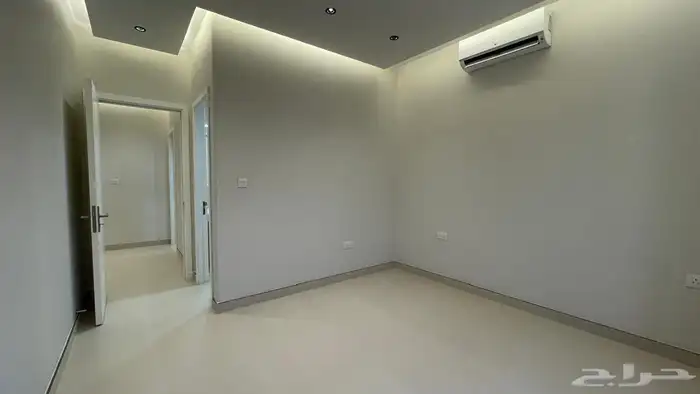 فيلا للبيع بطراز سلماني 10