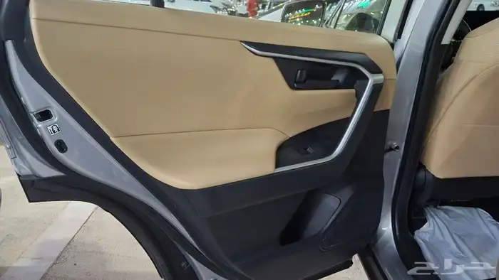 تويوتا راف فور 2019 LE مستعملة مفحوصة مضمونة مصينه 5