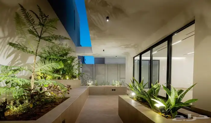 فلة للبيع بحي الشراع 9