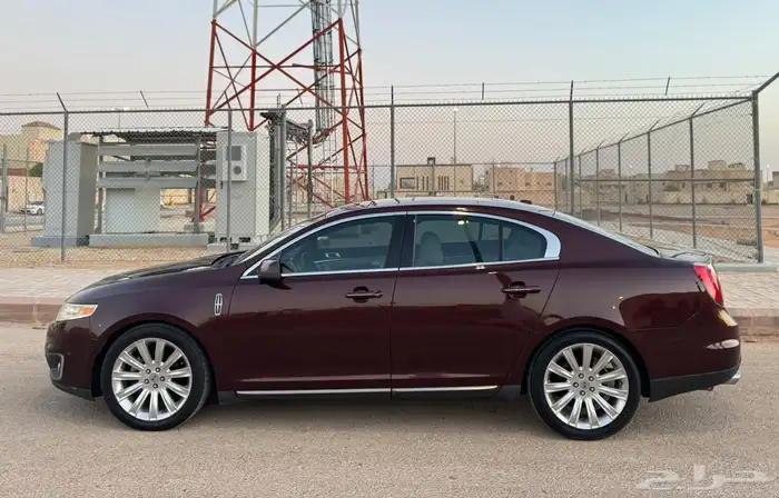 لنكولن 2012 Mks 38