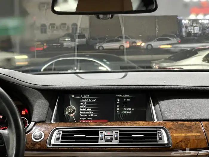 بي ام 730 موديل 2014 عداد 50 الف 16