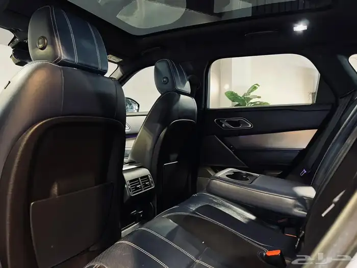 لاند روفر فيلار 2018 بحاله ممتازه ماشاء الله 10