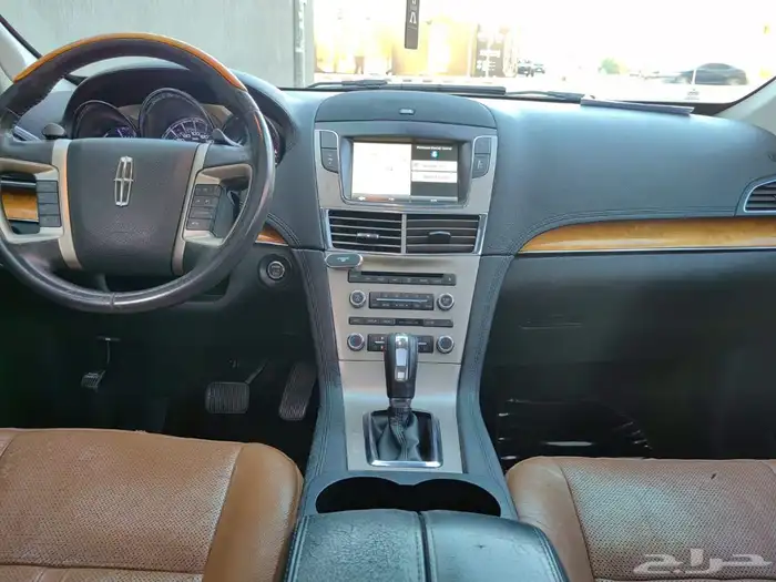 لينكولن 2012 MKT فل كامل 9