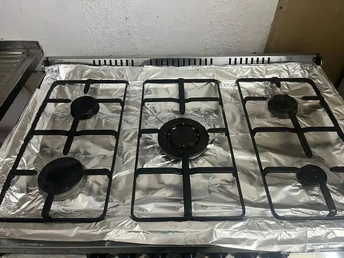 سلام عليكم أعرض لكم غساله وفرن وأسطوانة غاز ومكيف ومروحه 0