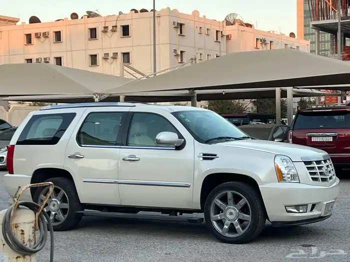 كاديلاك اسكاليد 2008 منوه المستخدم 5