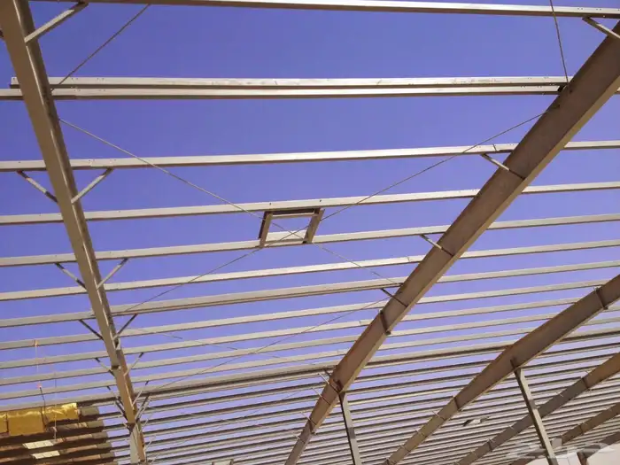 مقاول جميع الاعمال شبوك هناقر مظلات سواتر 3