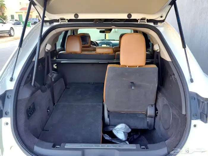 لينكولن 2012 MKT فل كامل 24